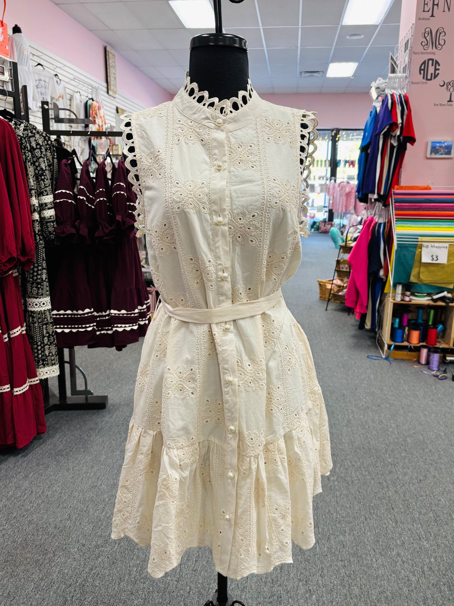 Natural White Sleeveless Dress